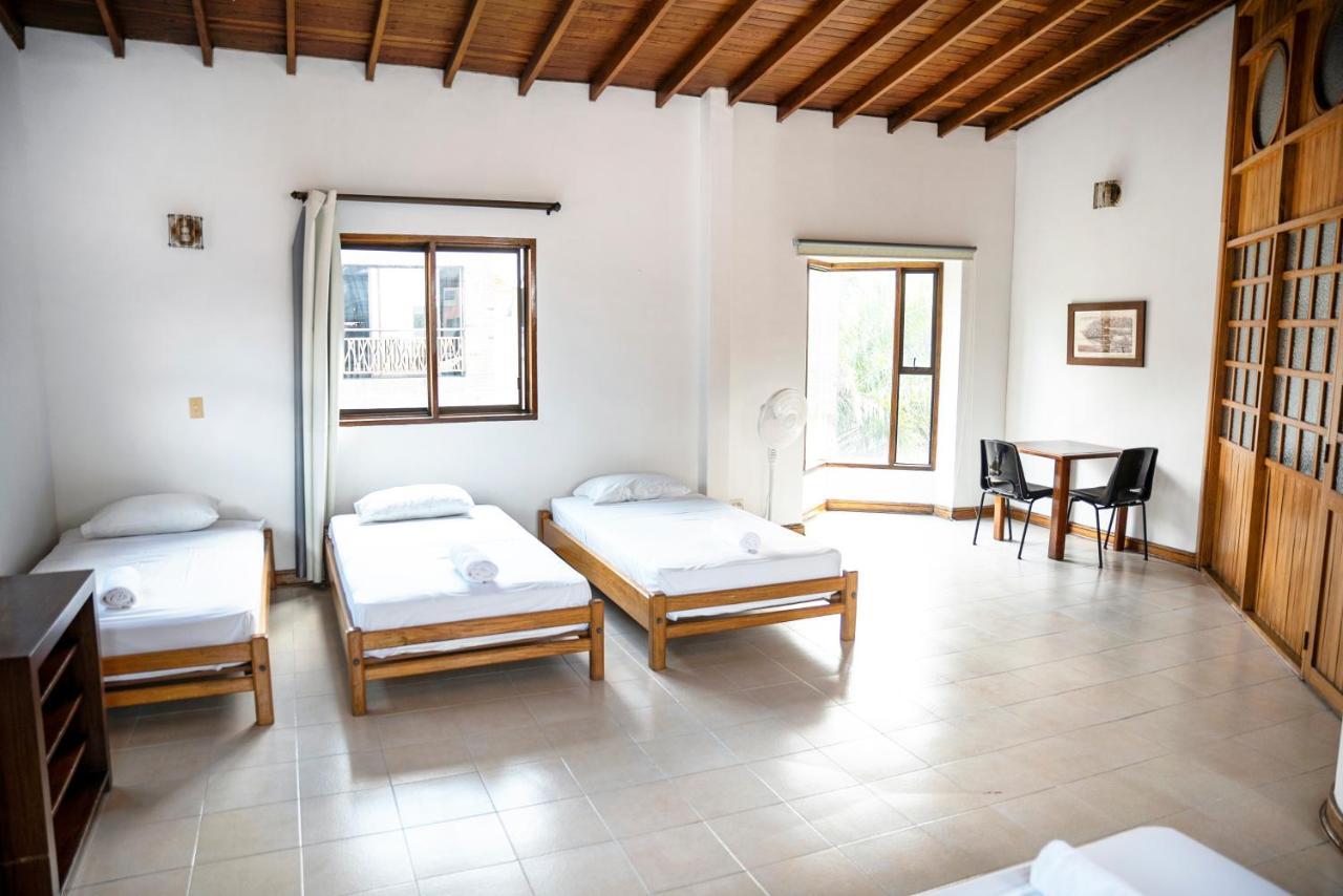 Casa Rosales Ξενοδοχείο Μεντεγίν Εξωτερικό φωτογραφία