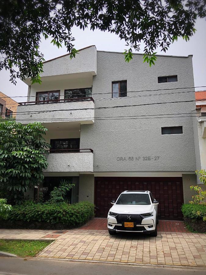 Casa Rosales Ξενοδοχείο Μεντεγίν Εξωτερικό φωτογραφία
