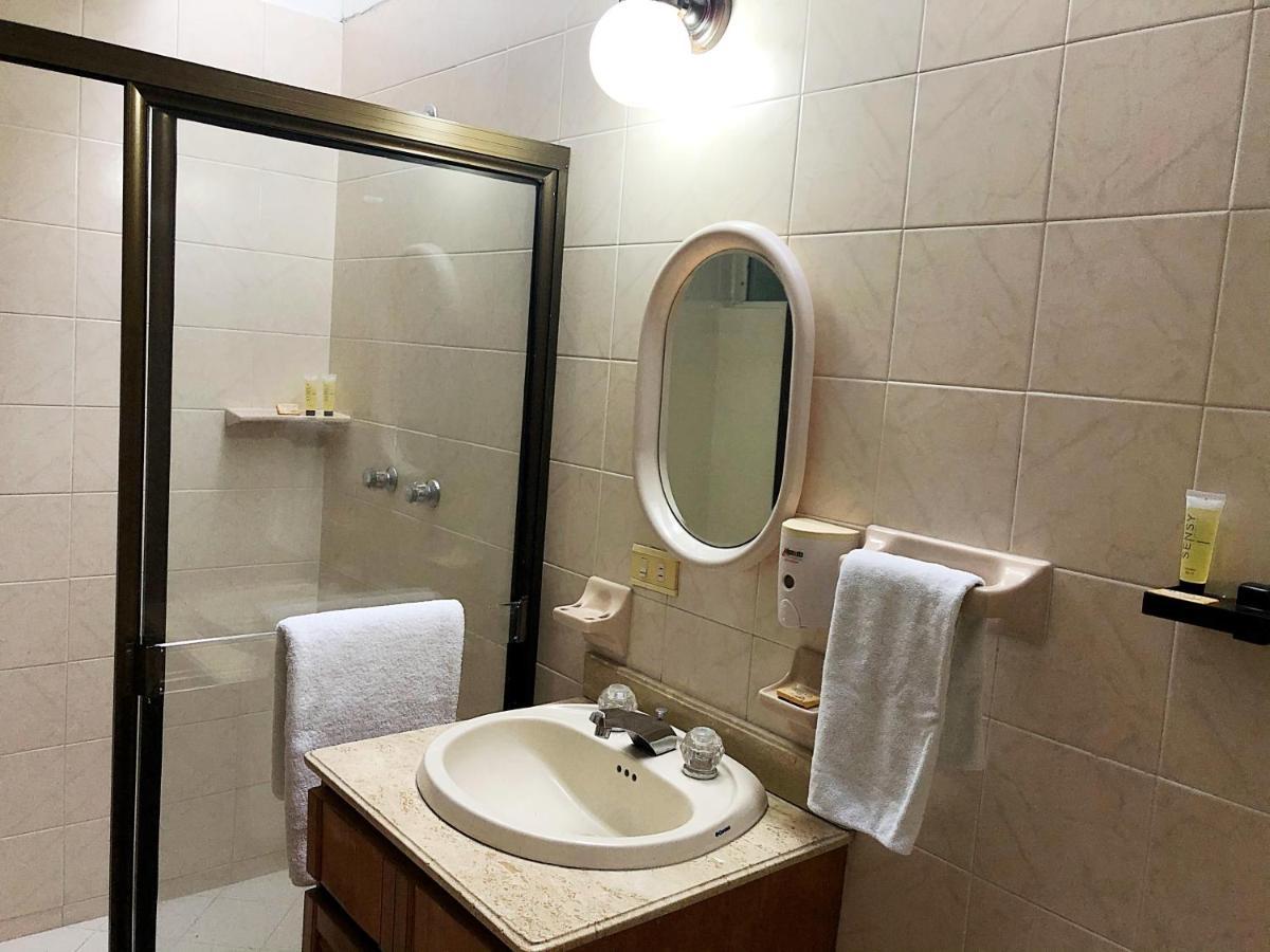 Casa Rosales Ξενοδοχείο Μεντεγίν Εξωτερικό φωτογραφία