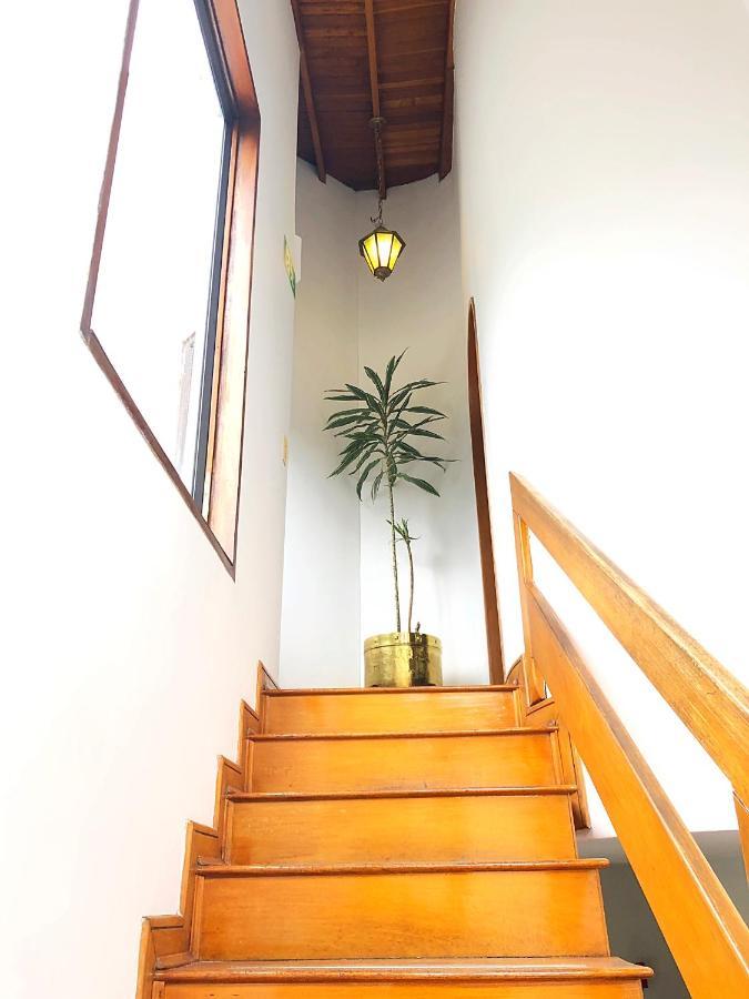 Casa Rosales Ξενοδοχείο Μεντεγίν Εξωτερικό φωτογραφία